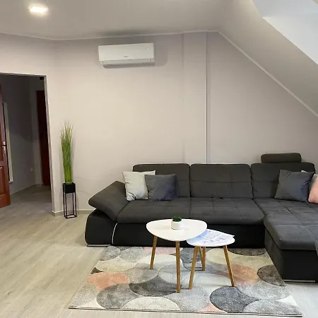 アパート Star Zalacsány